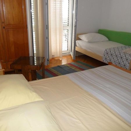 Apartments Dobrinic Makarska Buitenkant foto