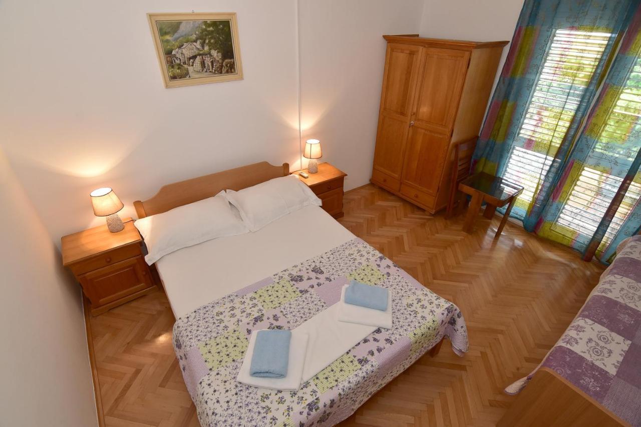 Apartments Dobrinic Makarska Buitenkant foto