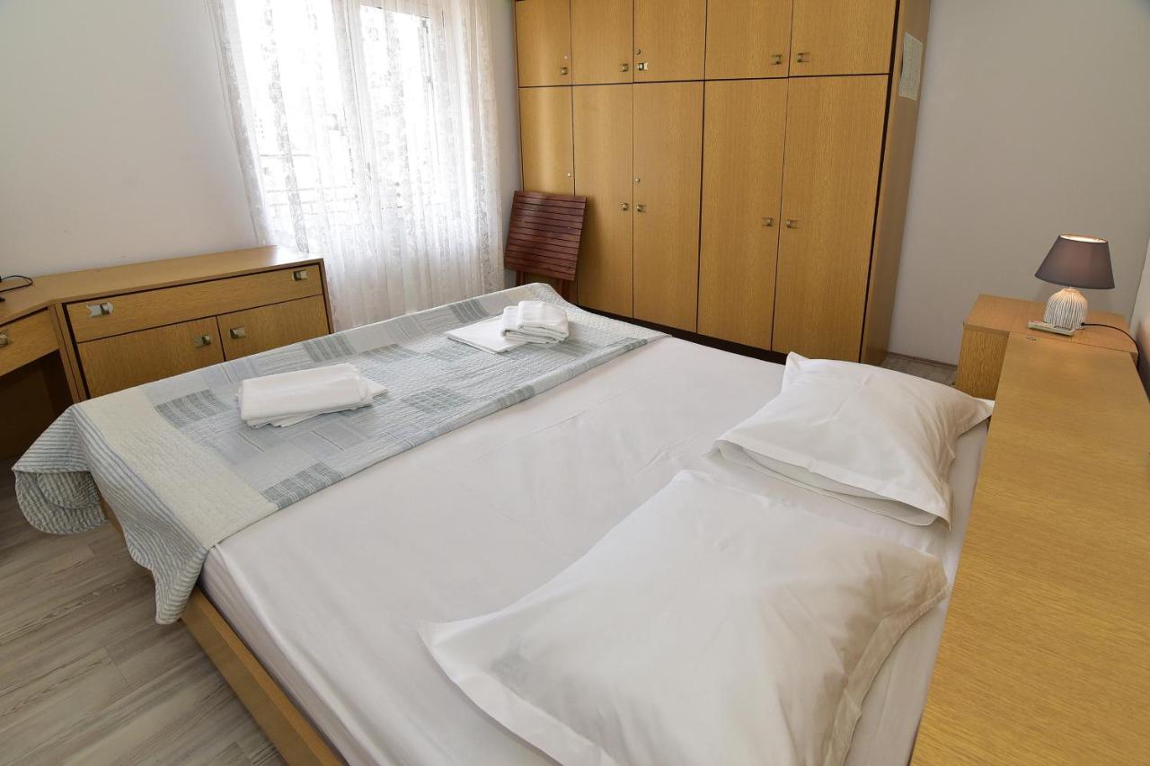 Apartments Dobrinic Makarska Buitenkant foto