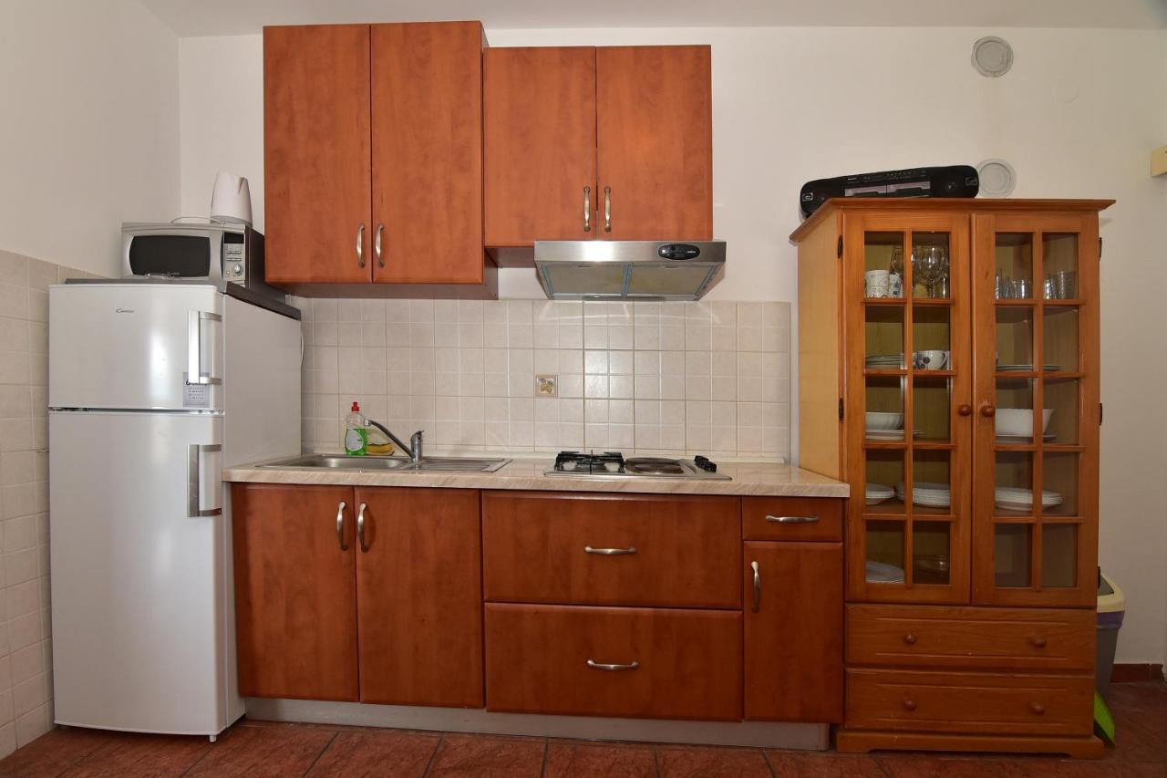 Apartments Dobrinic Makarska Buitenkant foto