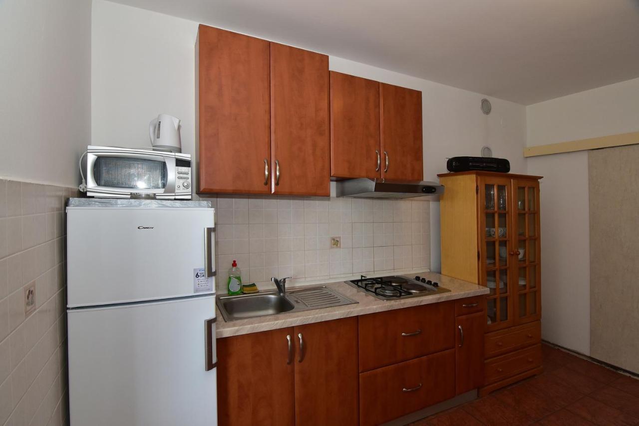 Apartments Dobrinic Makarska Buitenkant foto